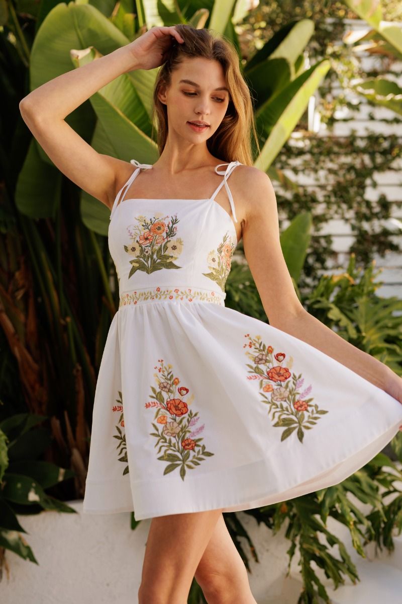 Floral Embroidered Mini Dress Rolling Rack Boutique Floral Embroidered Mini Dress Rolling Rack Boutique
