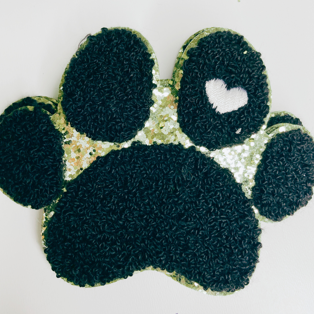 Paw Print with Embroidery heart detail - Chenille Patch