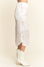 WESTERN CONVERSATIONAL PRINTED MIDI SKIRT