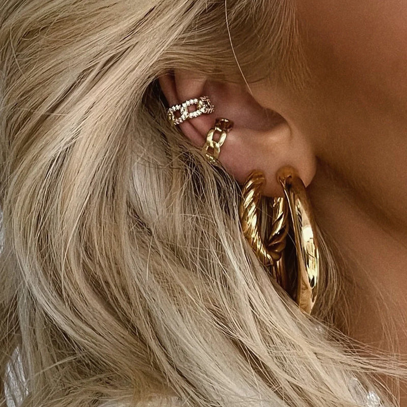 The Essential Hoops