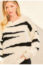 Oversize Wht/Blk Print Sweater