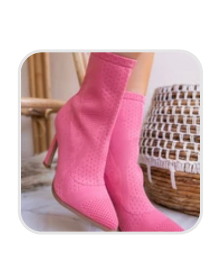 Ready To Wear Pink Bootie
