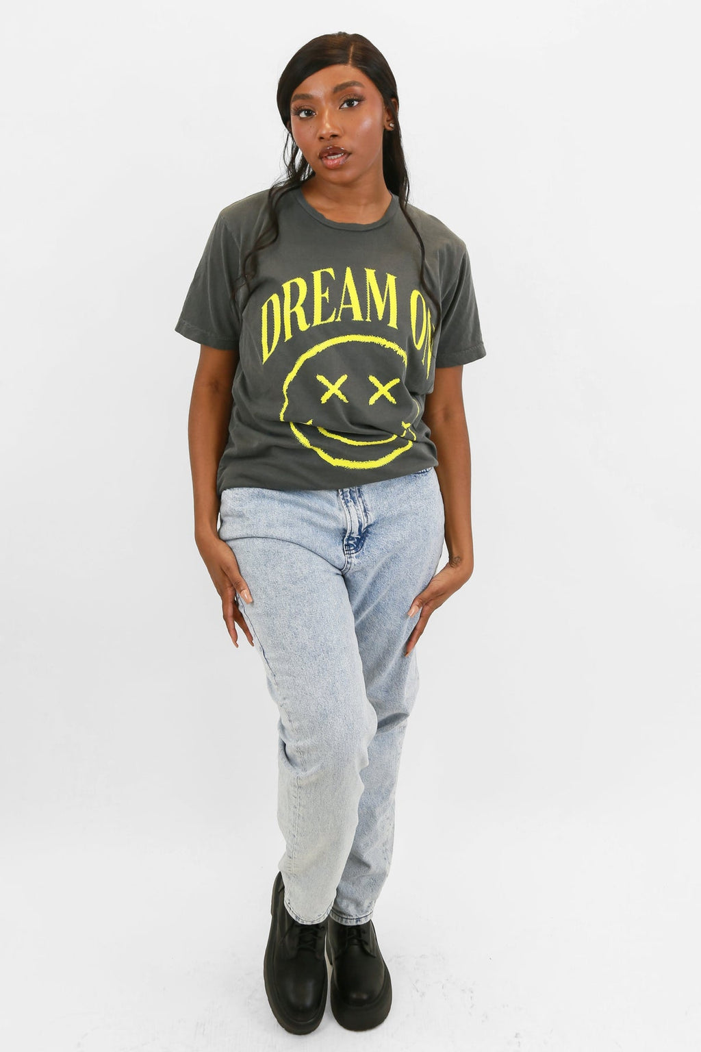 Dream On X Smiley Oversized Tee