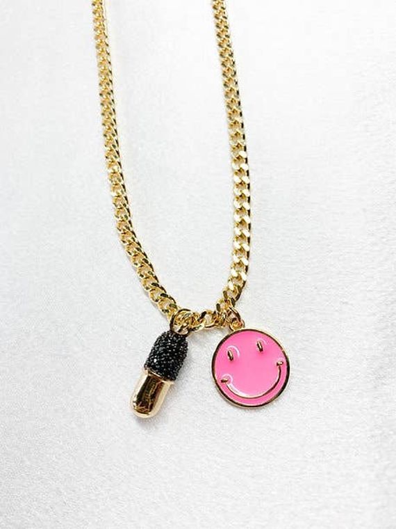 Cuban Chain Smiley Pill