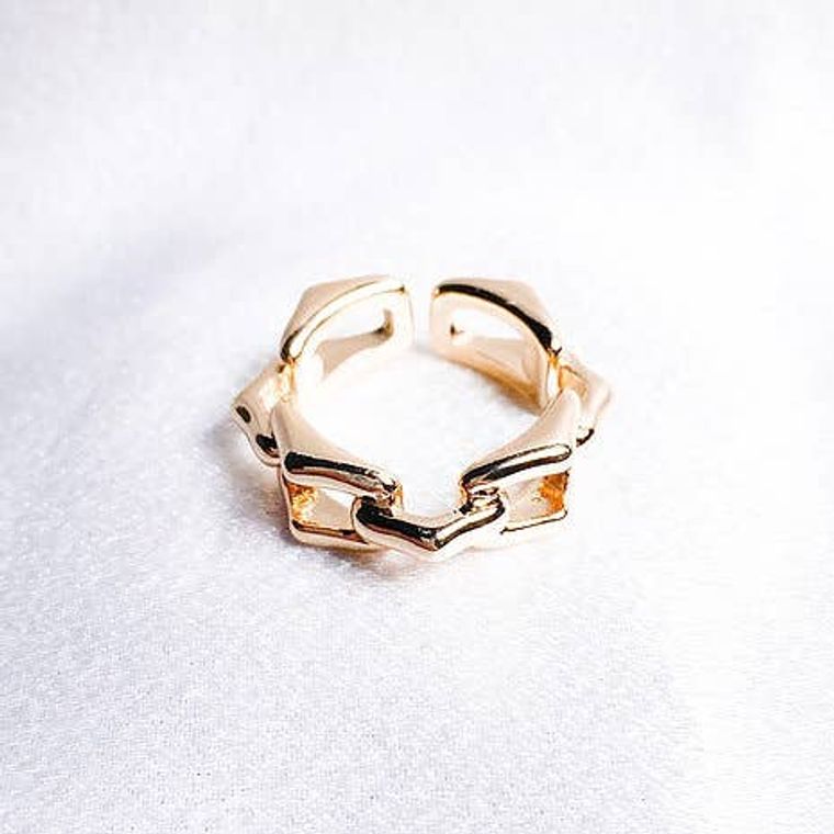 Liz Ring